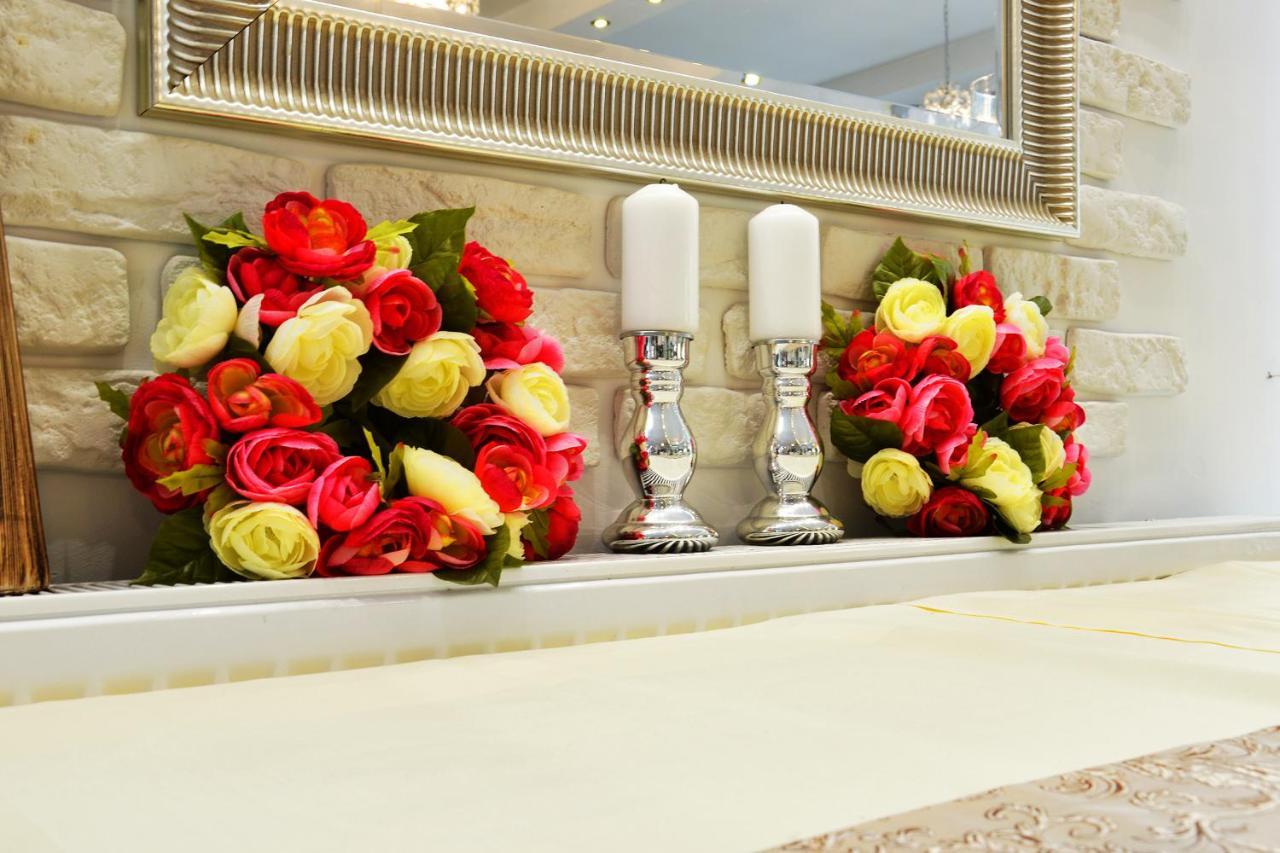 Delfin Bed & Breakfast เมียนซีวอเจีย ภายนอก รูปภาพ